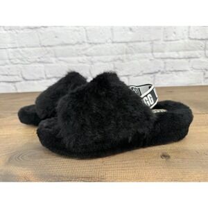 UGG Fluff Yeah Slide Slippers Black Sheepskin Fur Women's Size 8 Cozy Fluffy